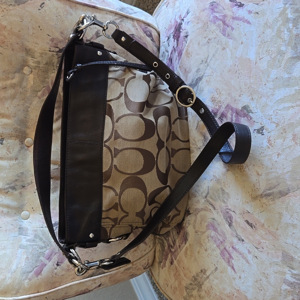 Coach Zoe Bag - Picture 3 of 14